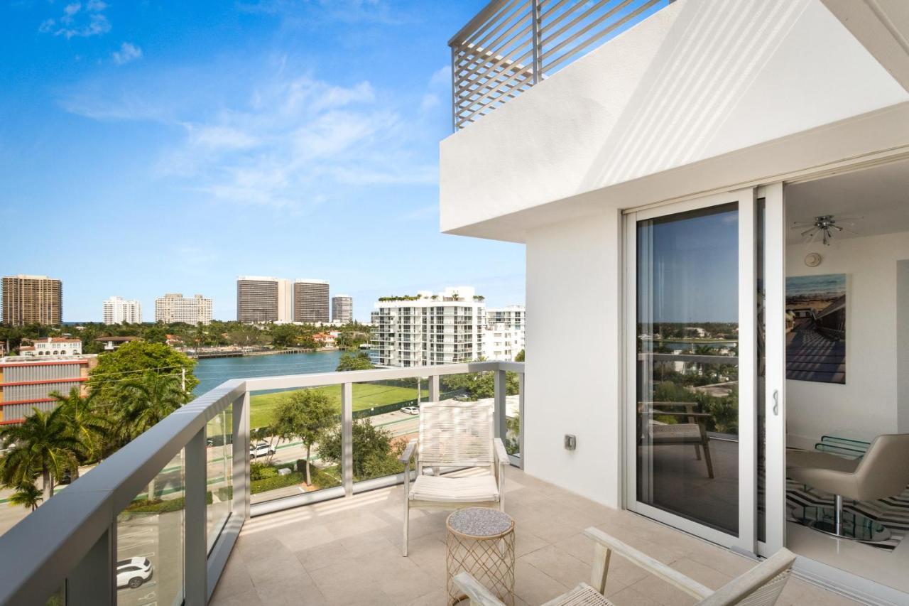 Bay Harbor One Vacation Apartment ไมอามีบีช ภายนอก รูปภาพ