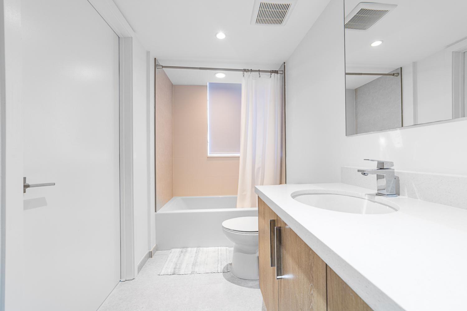 Bay Harbor One Vacation Apartment ไมอามีบีช ภายนอก รูปภาพ