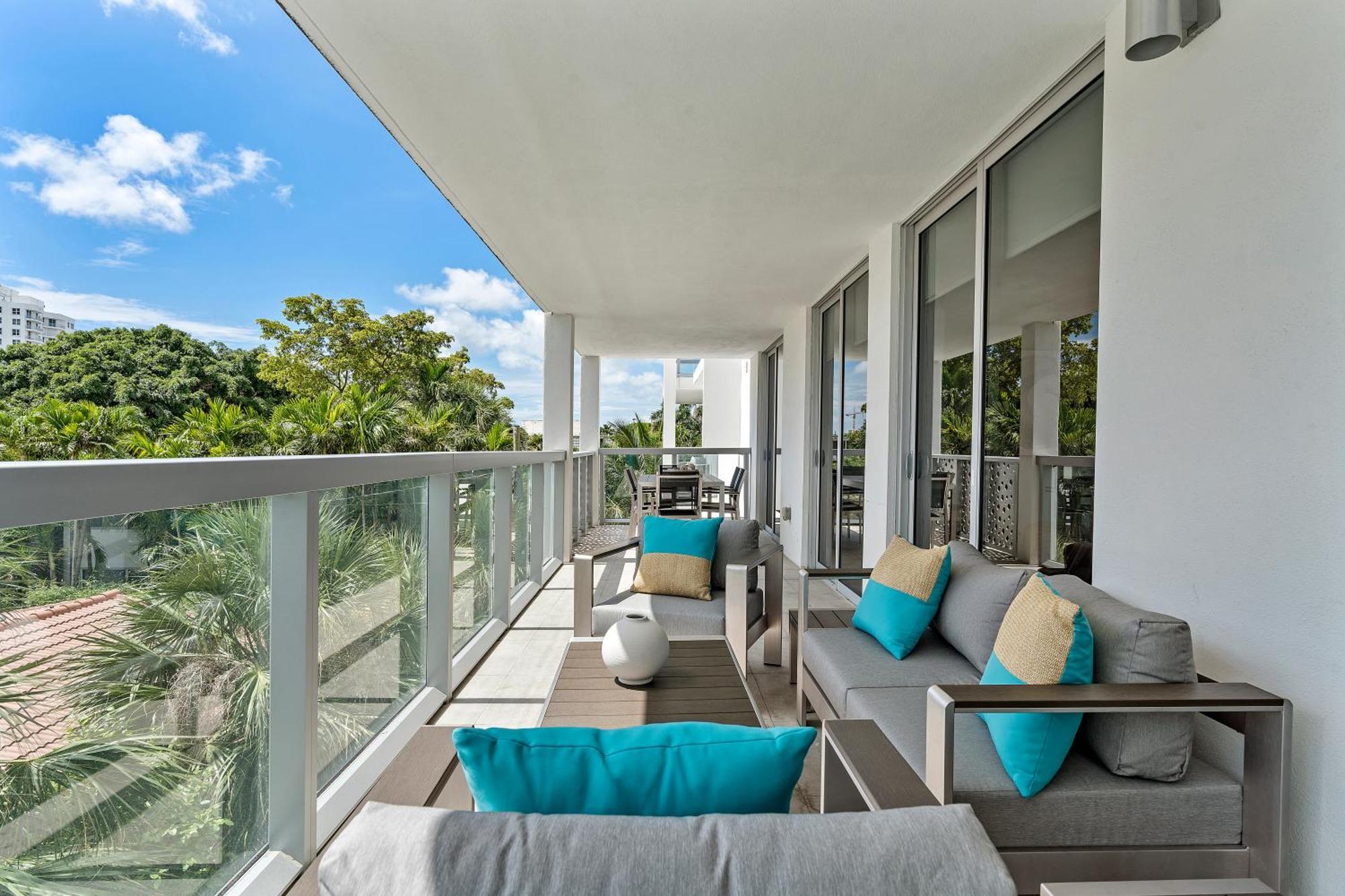 Bay Harbor One Vacation Apartment ไมอามีบีช ภายนอก รูปภาพ
